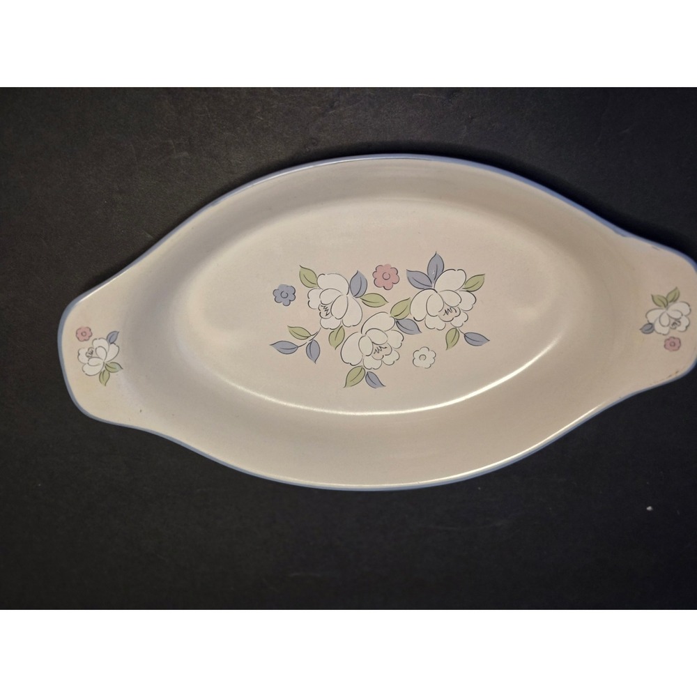 Chantilly Oval Baker Stoneware Cream Blue Floral Good Vintage Japan Casserole